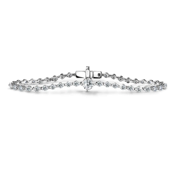 Lắc tay kim cương The Excellence Lifestyle Bracelet (Giấy chứng nhận: GIA)